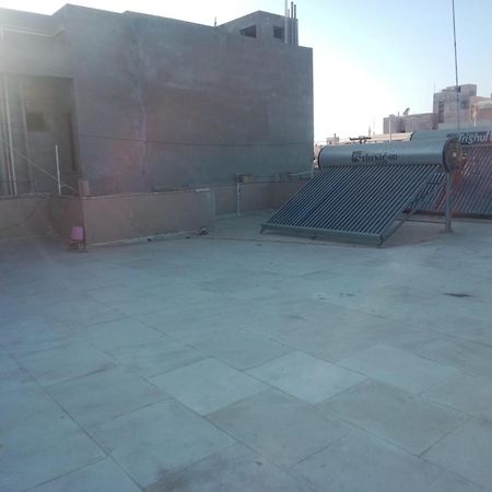 Hotel Mahalaxmi Dwārka Extérieur photo